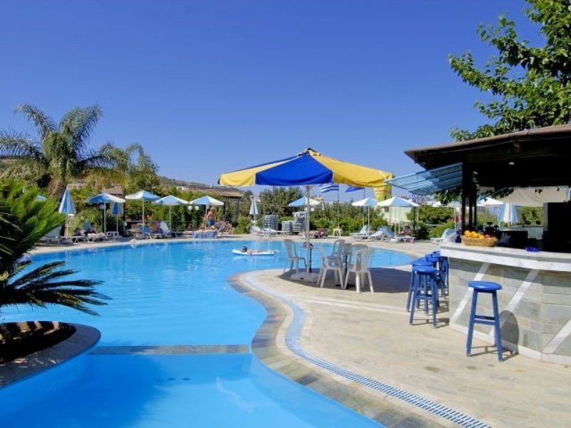 Resol Hotel Bali  Buitenkant foto